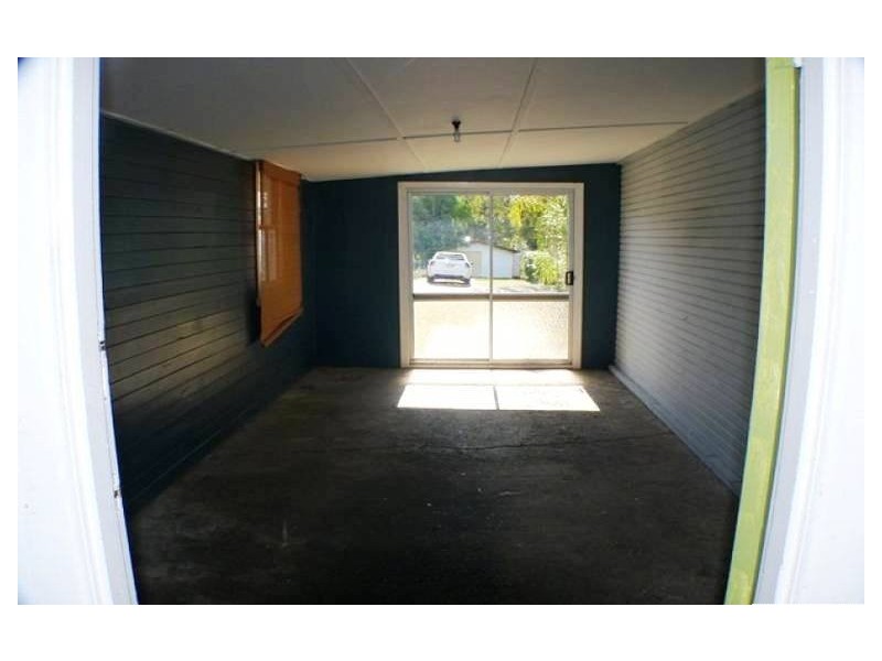 26 Emerald Street, Brassall QLD 4305