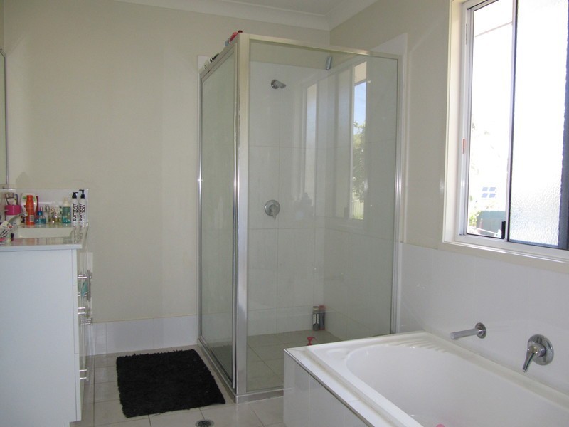 10a Ware Street, North Ipswich QLD 4305