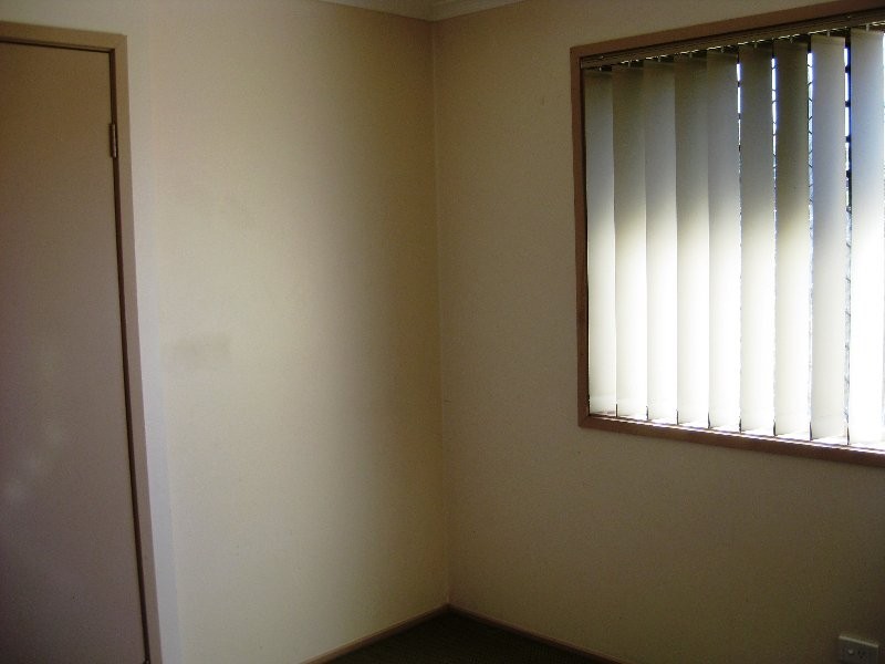 16 Cocos Place, Raceview QLD 4305