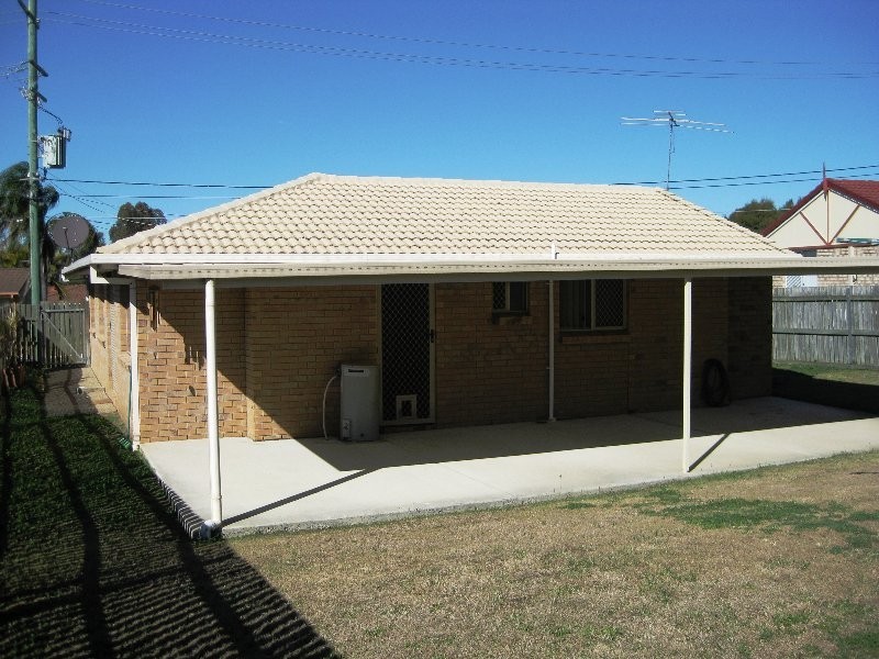 16 Cocos Place, Raceview QLD 4305