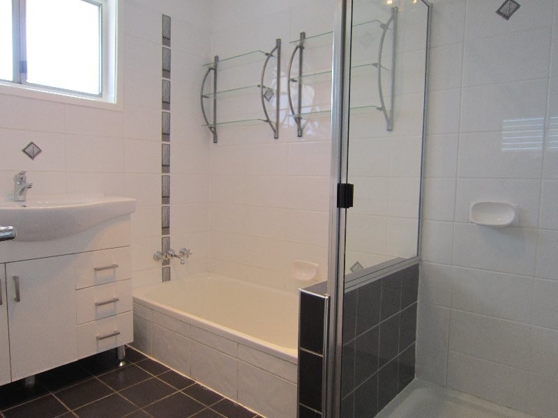 3 Cullen Street, Bundamba QLD 4304