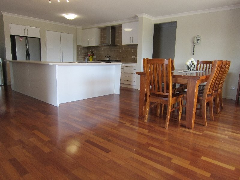 27 Harrison Grove, Deebing Heights QLD 4306