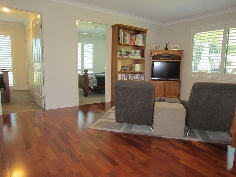 27 Harrison Grove, Deebing Heights QLD 4306