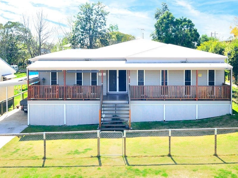 30 Pollock Street, Harrisville QLD 4307