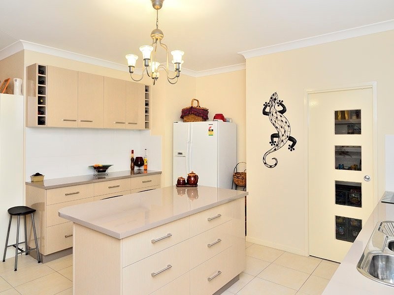 30 Pollock Street, Harrisville QLD 4307