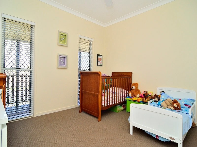 30 Pollock Street, Harrisville QLD 4307