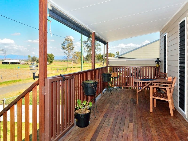 30 Pollock Street, Harrisville QLD 4307