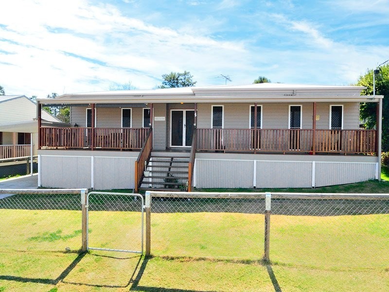 30 Pollock Street, Harrisville QLD 4307