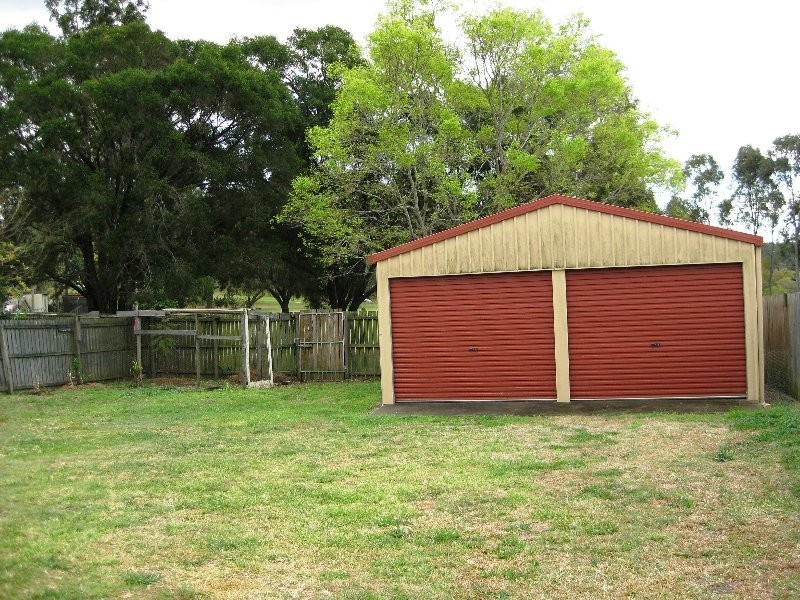 14 Casey Street, Leichhardt QLD 4305