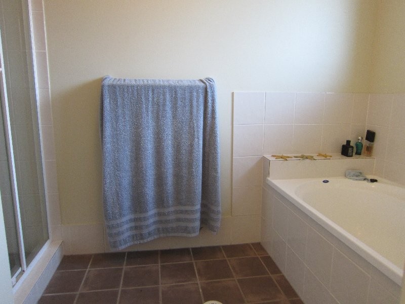 12 Willow Close, Raceview QLD 4305