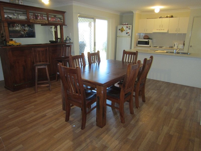 12 Willow Close, Raceview QLD 4305