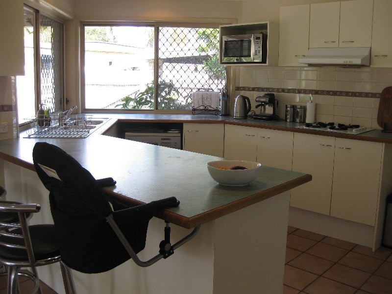 25 BELL STREET, Walloon QLD 4306