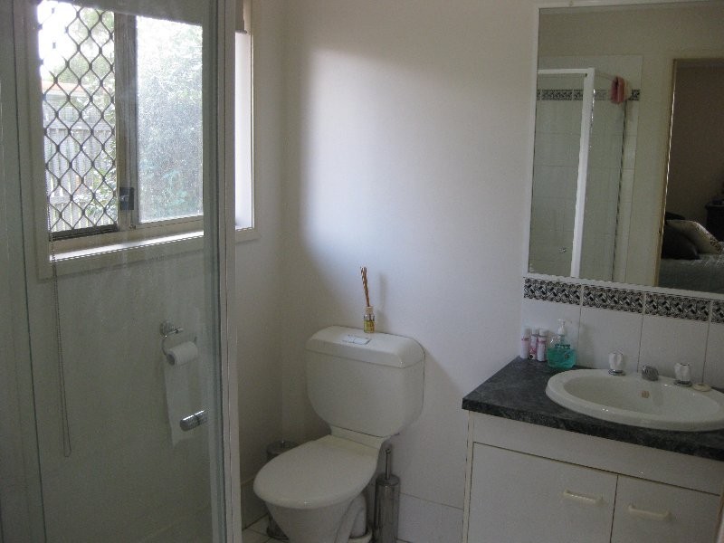25 BELL STREET, Walloon QLD 4306