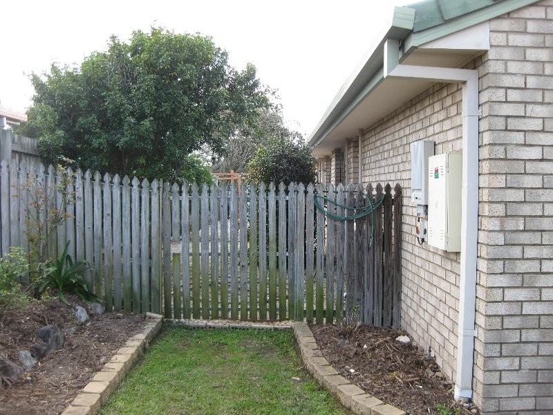 25 BELL STREET, Walloon QLD 4306
