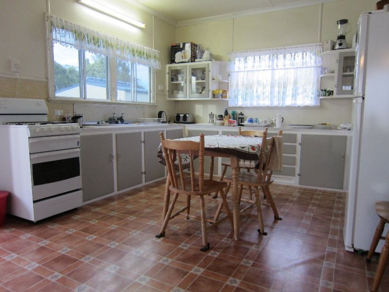 13 Walloon Road, Rosewood QLD 4340