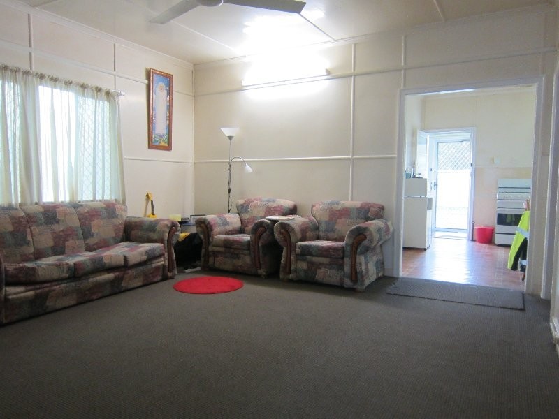 13 Walloon Road, Rosewood QLD 4340