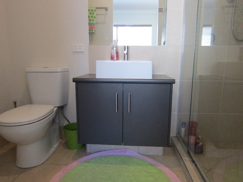 15 Piccadilly Court, Deebing Heights QLD 4306