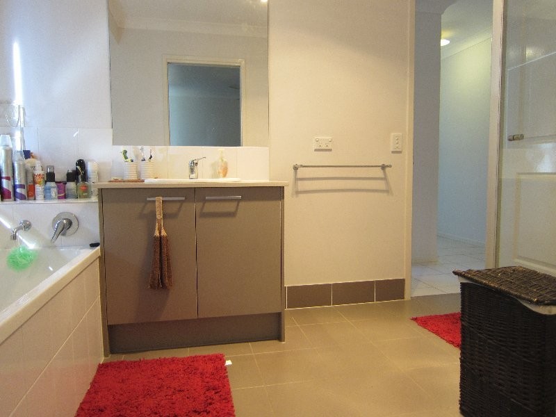 150 Willowbank Drive, Willowbank QLD 4306