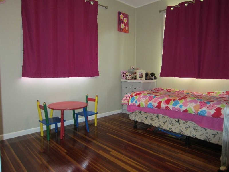 6 Mangonia Street, Raceview QLD 4305