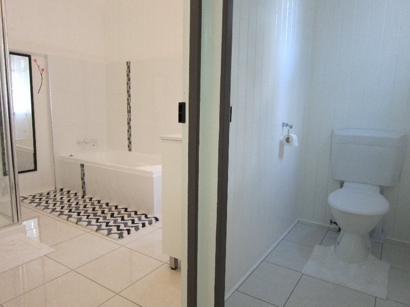 5 Fernvale Road, Brassall QLD 4305