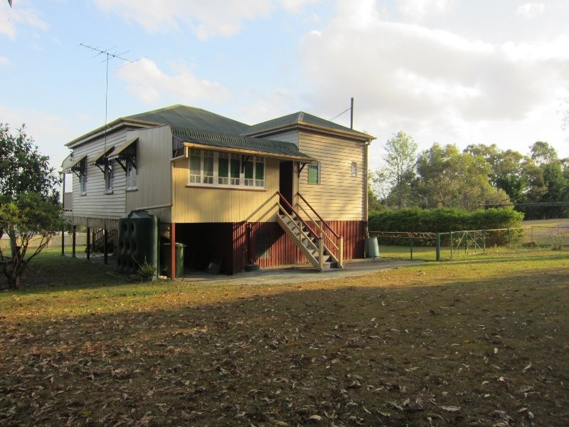 5 Fernvale Road, Brassall QLD 4305
