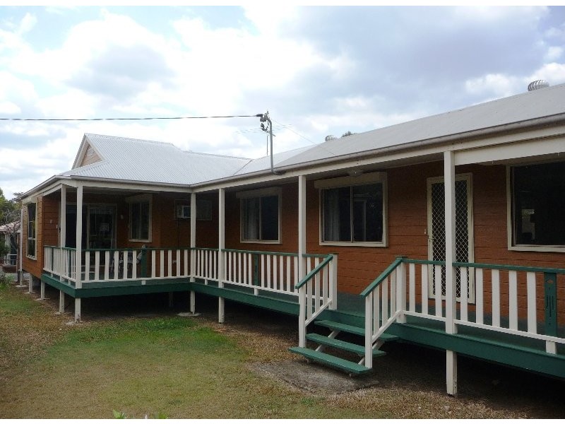 5 Macadamia Court, Walloon QLD 4306