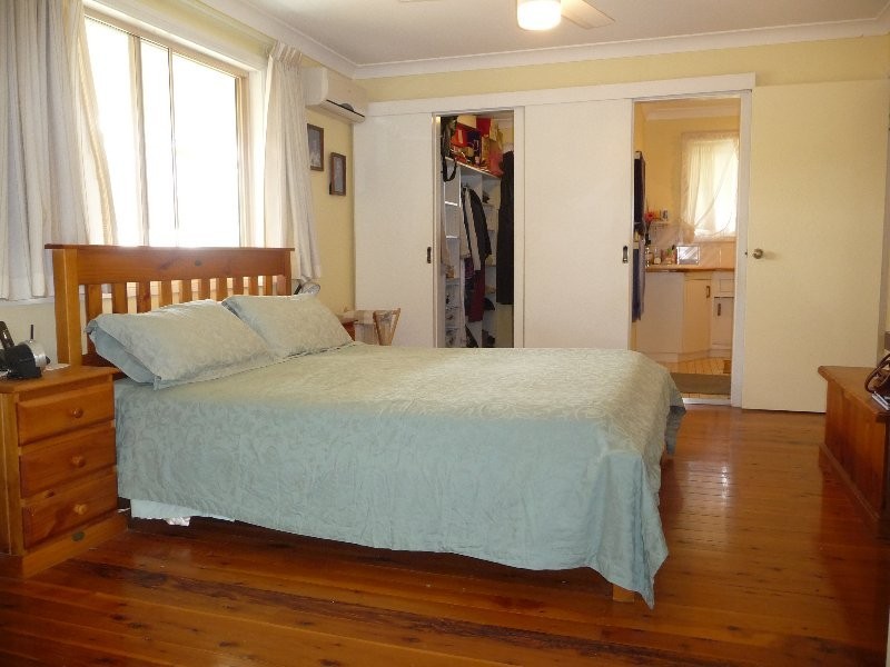 5 Macadamia Court, Walloon QLD 4306