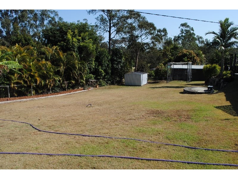 26 Dan Street, Chuwar QLD 4306