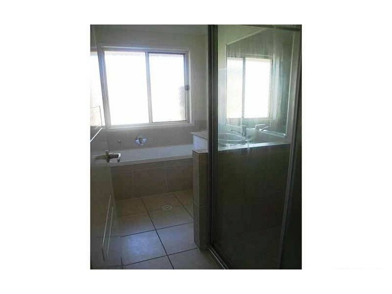 71 Westminster Crescent, Raceview QLD 4305