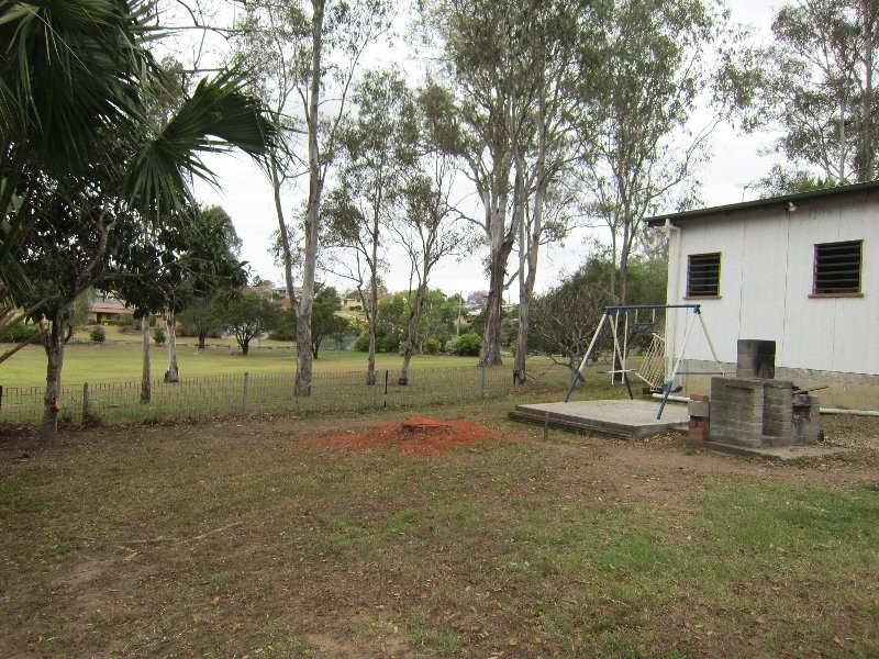 12 Winston Street, Yamanto QLD 4305