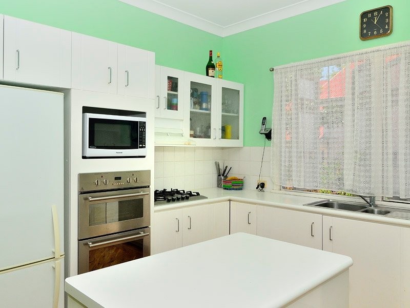 12A Ferrett Street, Sadliers Crossing QLD 4305