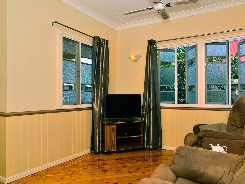 12A Ferrett Street, Sadliers Crossing QLD 4305