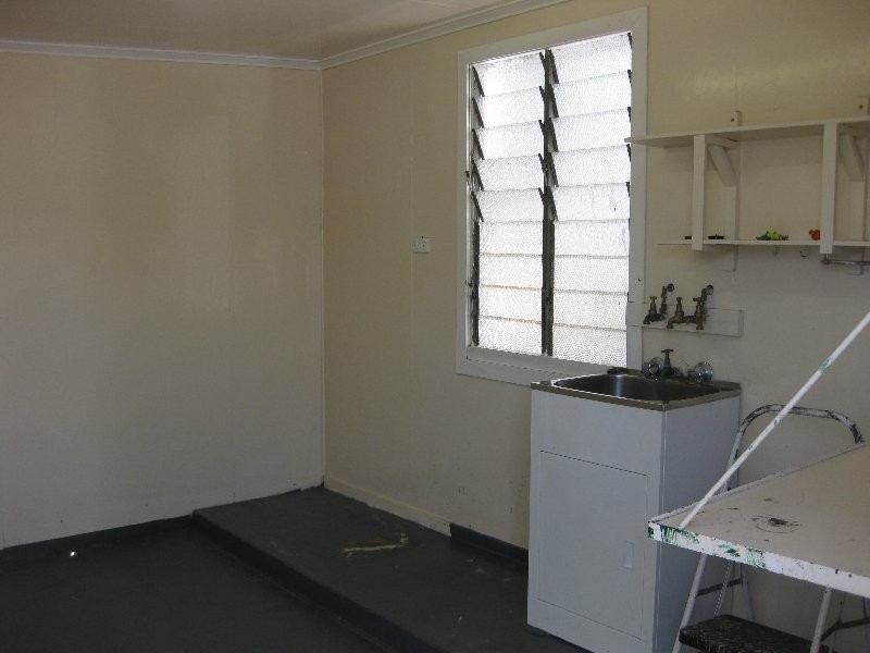 1 Phillips Street, Ebbw Vale QLD 4304