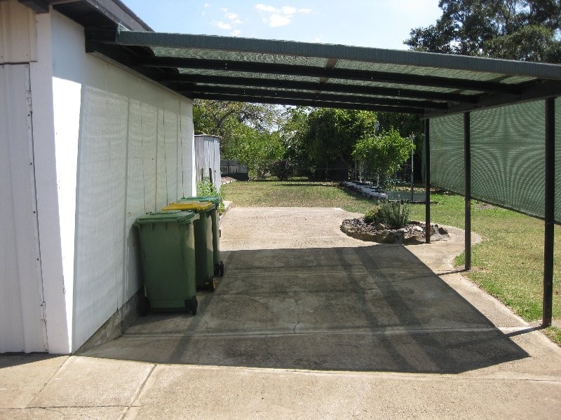 1 Phillips Street, Ebbw Vale QLD 4304