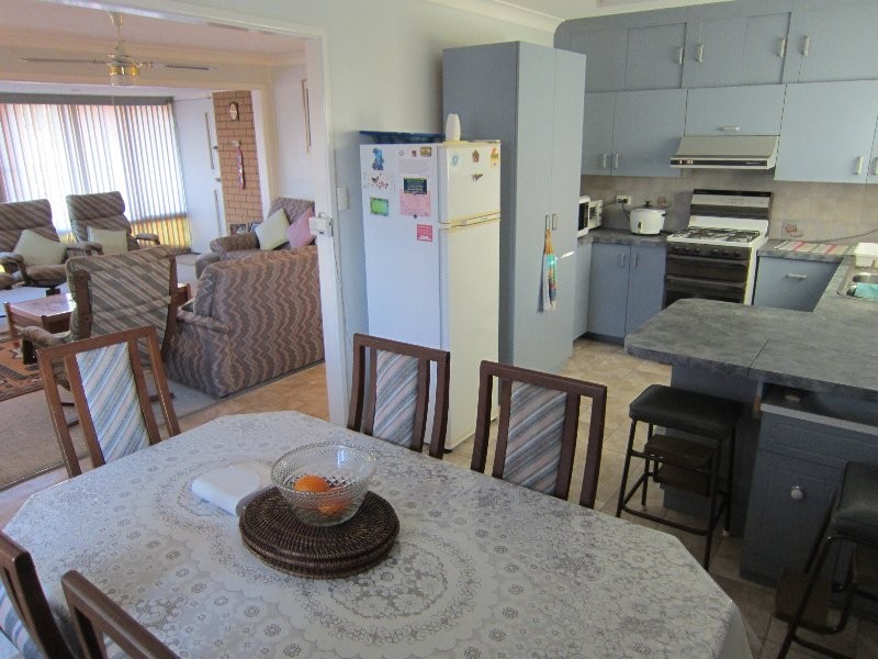 317 Whitehill Road, Flinders View QLD 4305