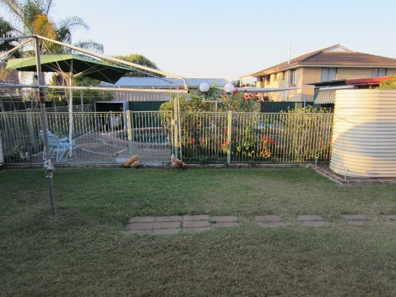 317 Whitehill Road, Flinders View QLD 4305