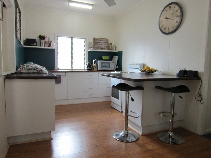 225 Warwick Road, Churchill QLD 4305