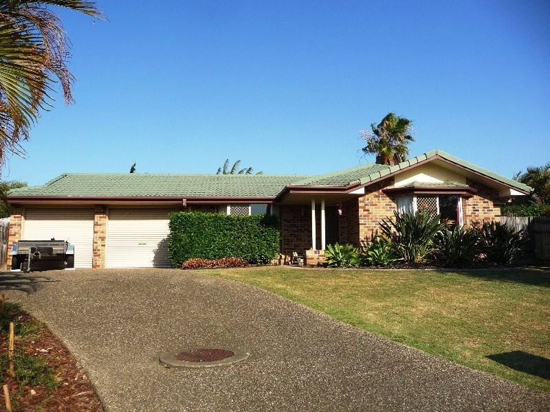 10 Oregon Close, Yamanto QLD 4305