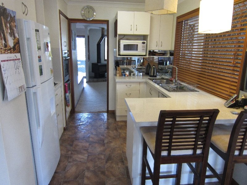 52 Rumsey Drive, Raceview QLD 4305