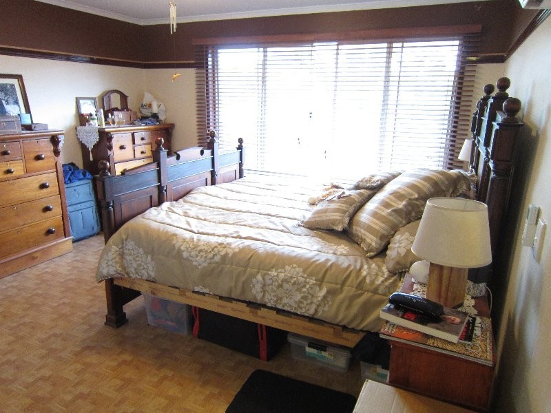 9 Midland Street, Yamanto QLD 4305