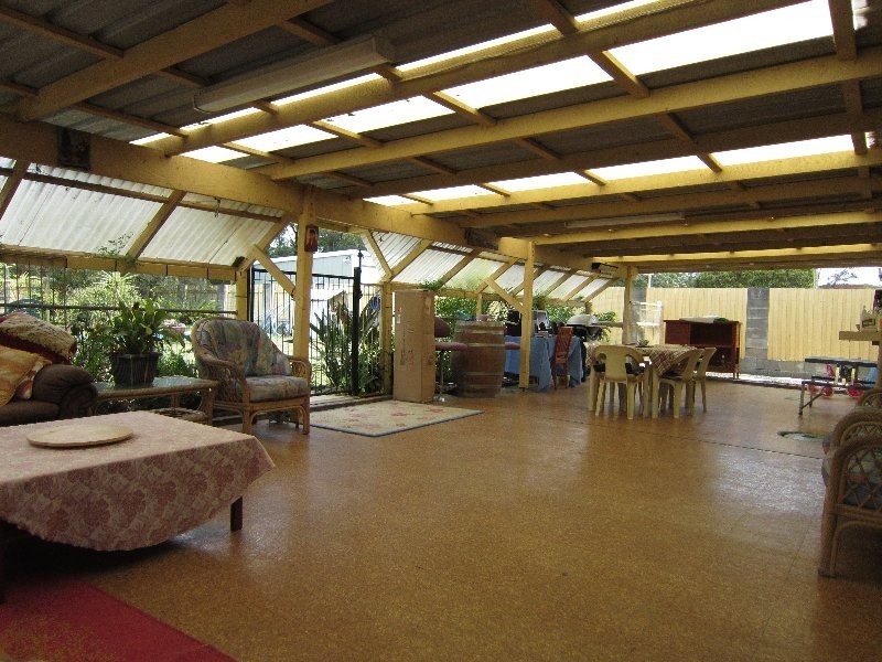 9 Midland Street, Yamanto QLD 4305