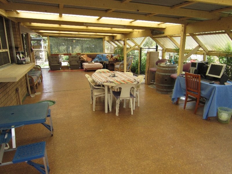 9 Midland Street, Yamanto QLD 4305