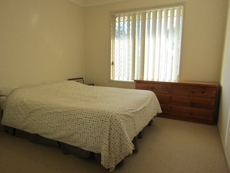 2 Chesterfield Place, Flinders View QLD 4305
