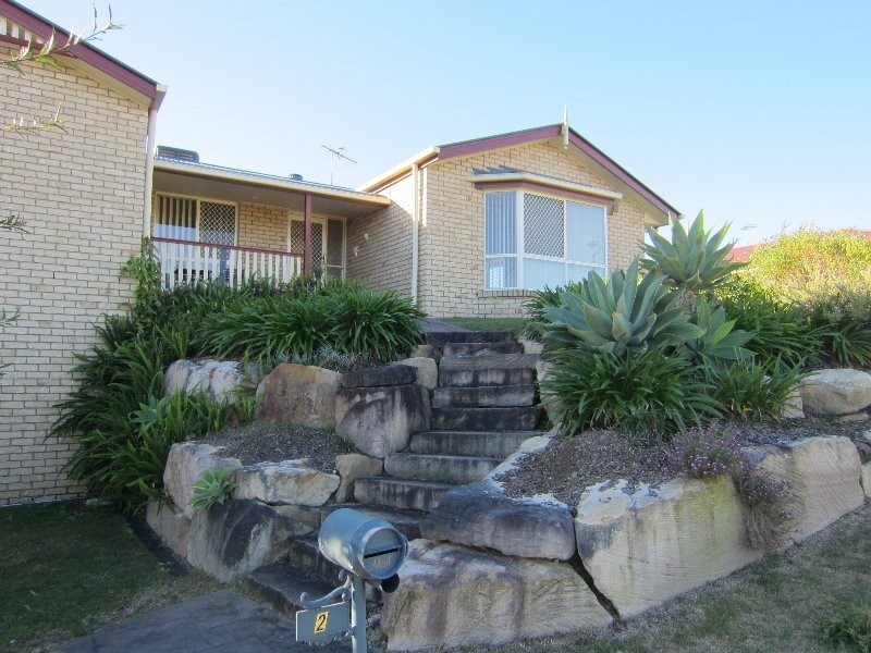 2 Chesterfield Place, Flinders View QLD 4305