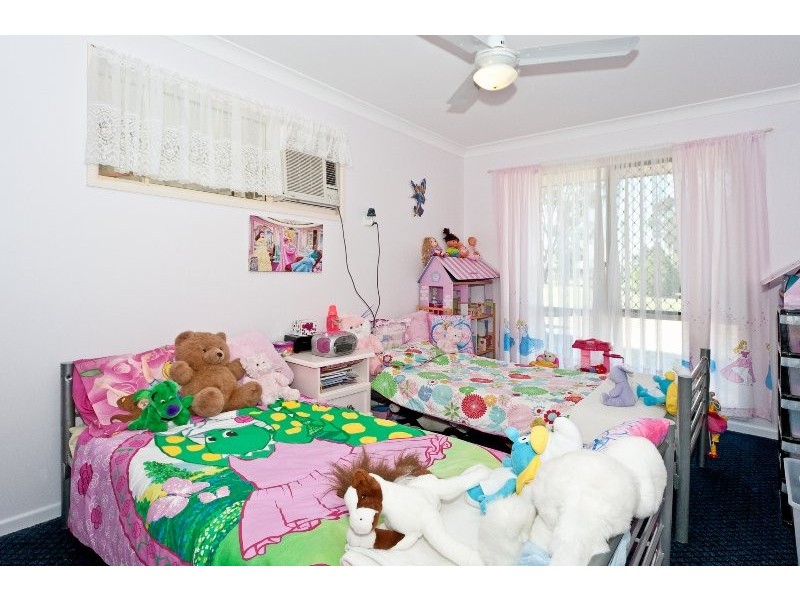 36 Roland Court, Peak Crossing QLD 4306