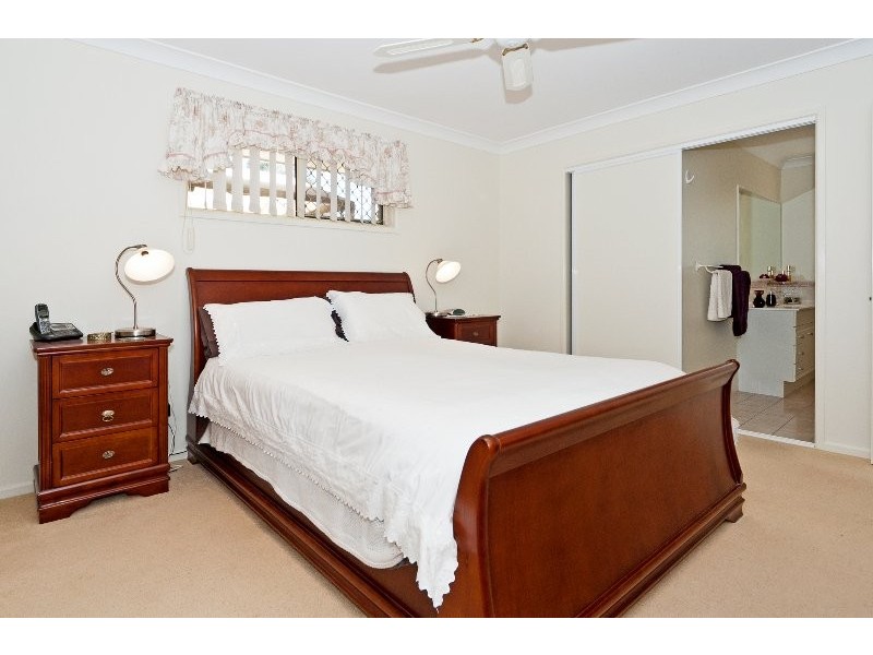 36 Roland Court, Peak Crossing QLD 4306