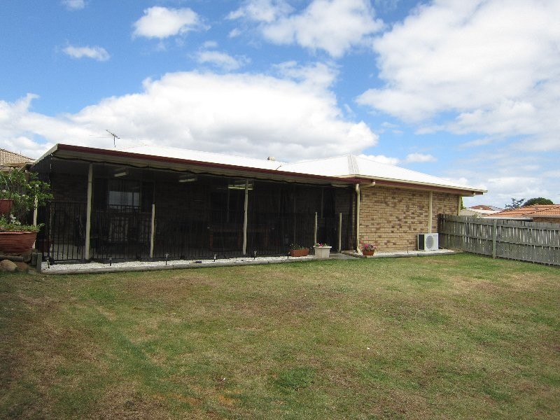 55 Discovery Street, Flinders View QLD 4305