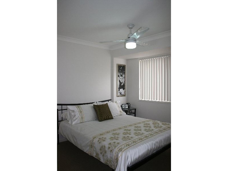 2/2 Claydon Place, Rosewood QLD 4340