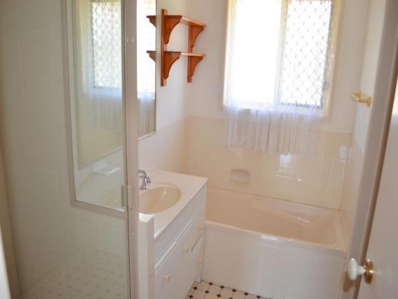 19 Fairway Drive, Hatton Vale QLD 4341