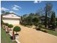 8 Amor Court, Yamanto QLD 4305